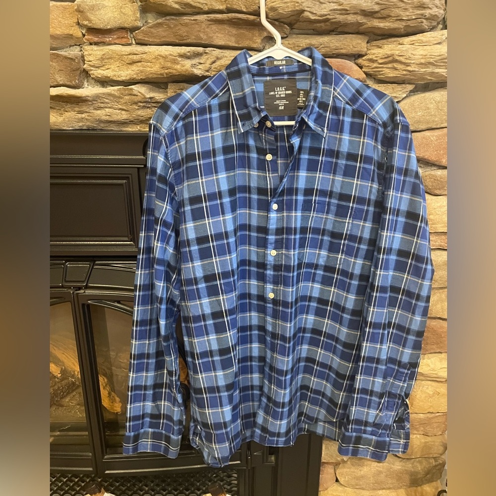 H&M men’s plaid shirt
